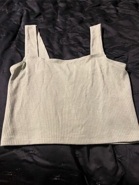 American Eagle Outfitters Ribbed Square-Neck Crop Tank in Sage Green